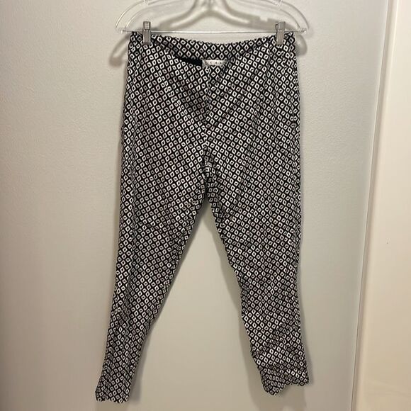 Cabi woman’s black and white slacks - Picture 2 of 12
